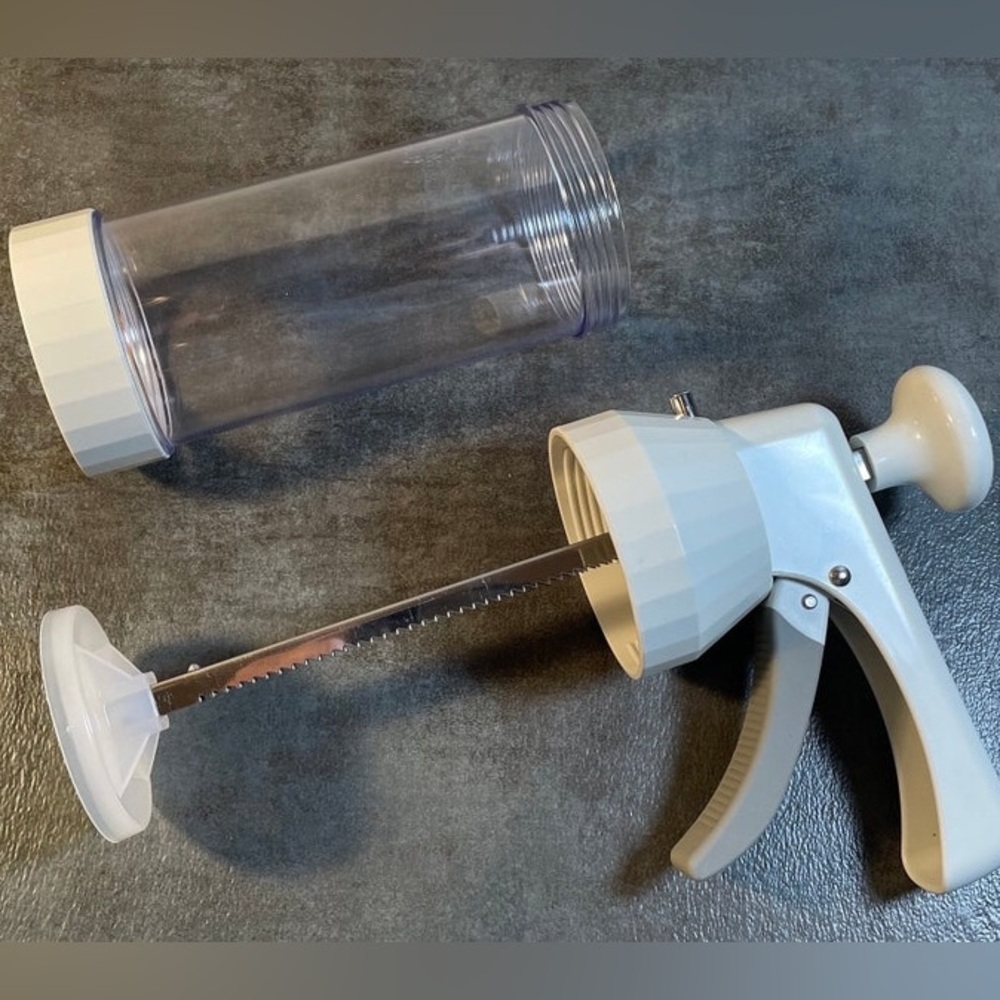 Pampered Chef cookie press